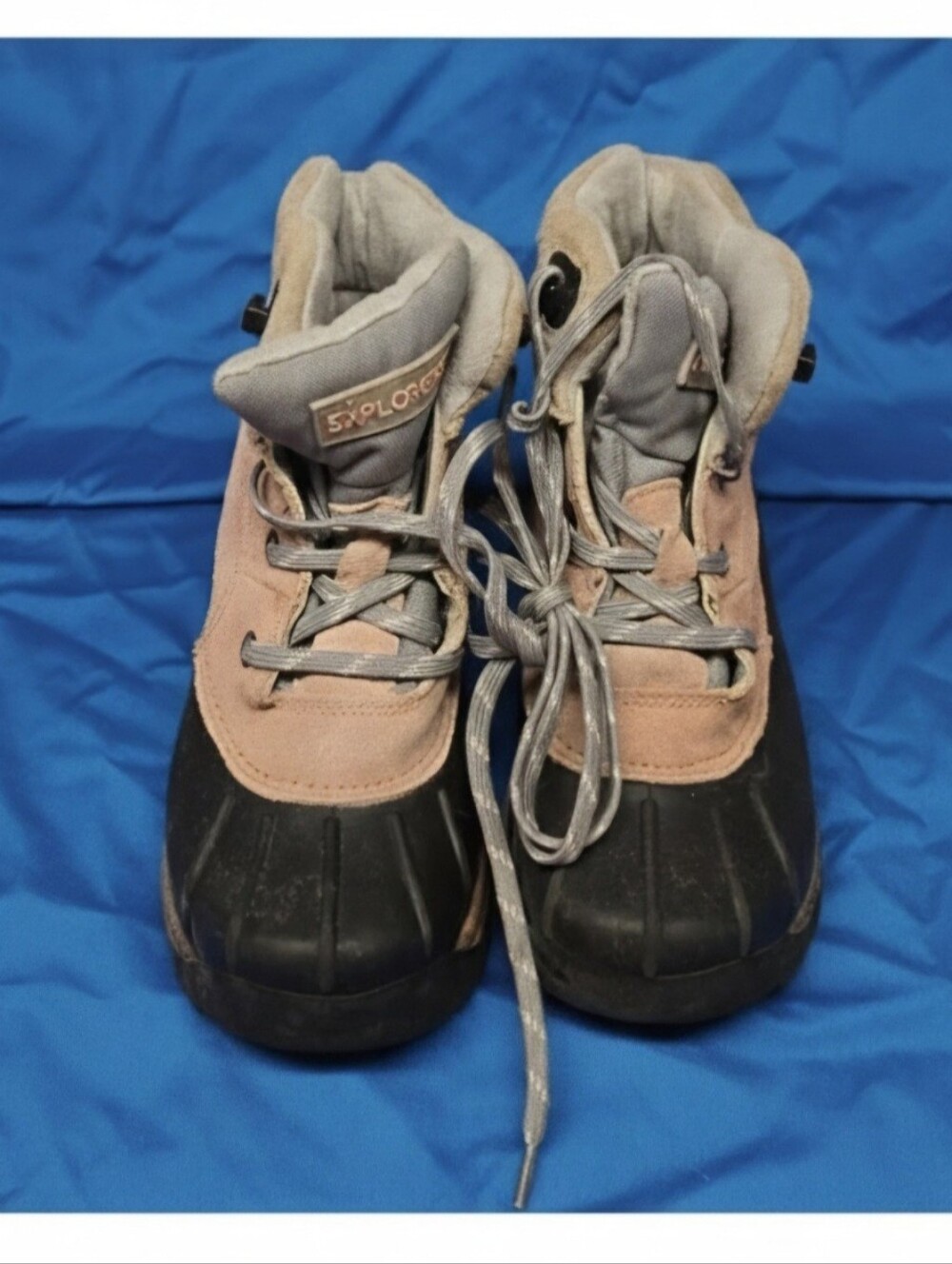 Girls boots